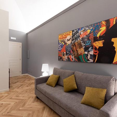 Palazzo Liberati Apartments Parma Bagian luar foto